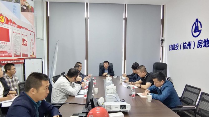 王志宏一行調(diào)研指導(dǎo)百酈玲瓏府項(xiàng)目