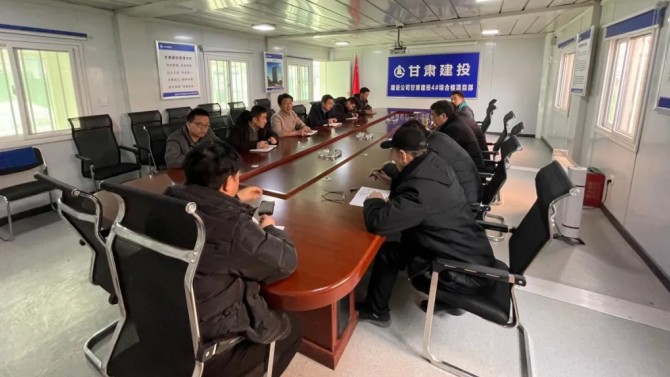 人勤春早復(fù)工忙，奮力沖刺開門紅